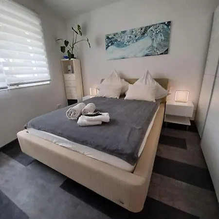 Appartement Zentral - Mitten In Der Altstadt Bad Soden am Taunus